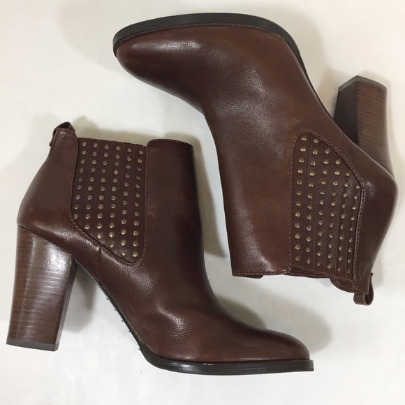 antonio melani ankle boots